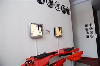 Hostel La Guitarra Poznan